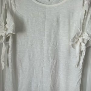 LOFT cold shoulder tee size medium
